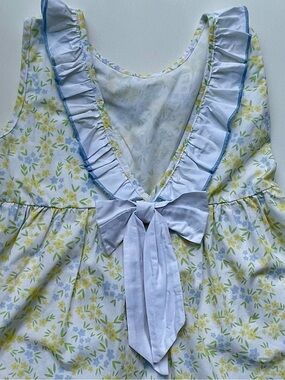Stitchy Fish 4T Toddler Girl Summer Yellow & Pale Blue Floral Ruffle Dress